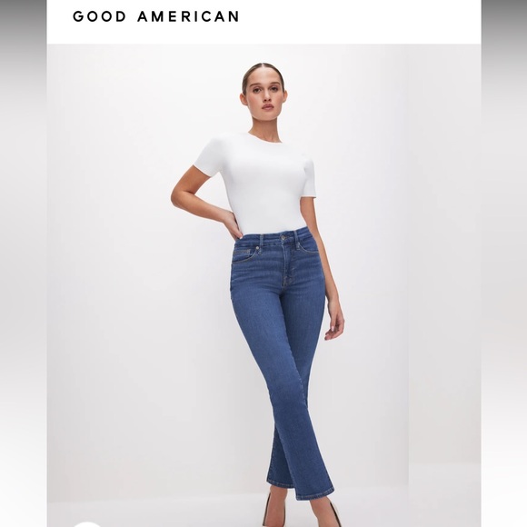 Good American GOOD LEGS STRAIGHT JEANS - Picture 1 of 6